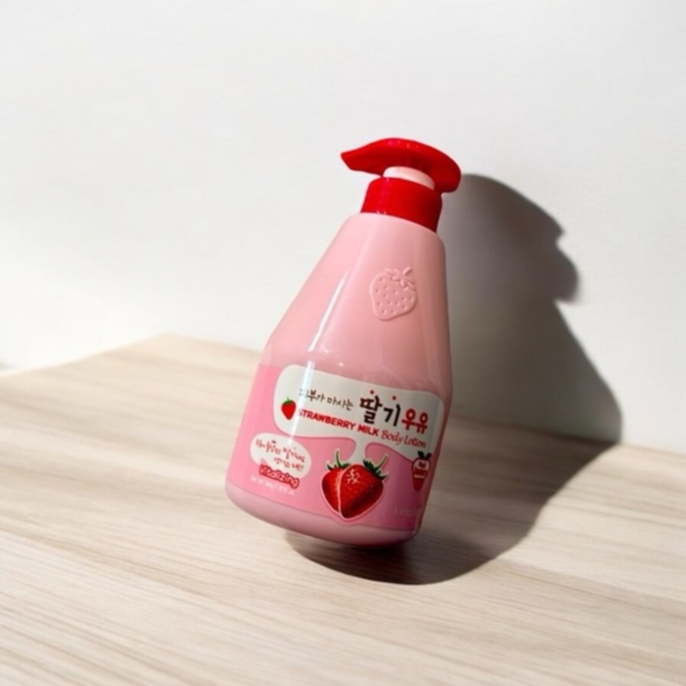WELCOS KWAILNARA Strawberry Milk Body Wash – Korean Body Cleanser/ 19.75 oz